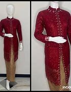 Kebaya Merah Kerudung